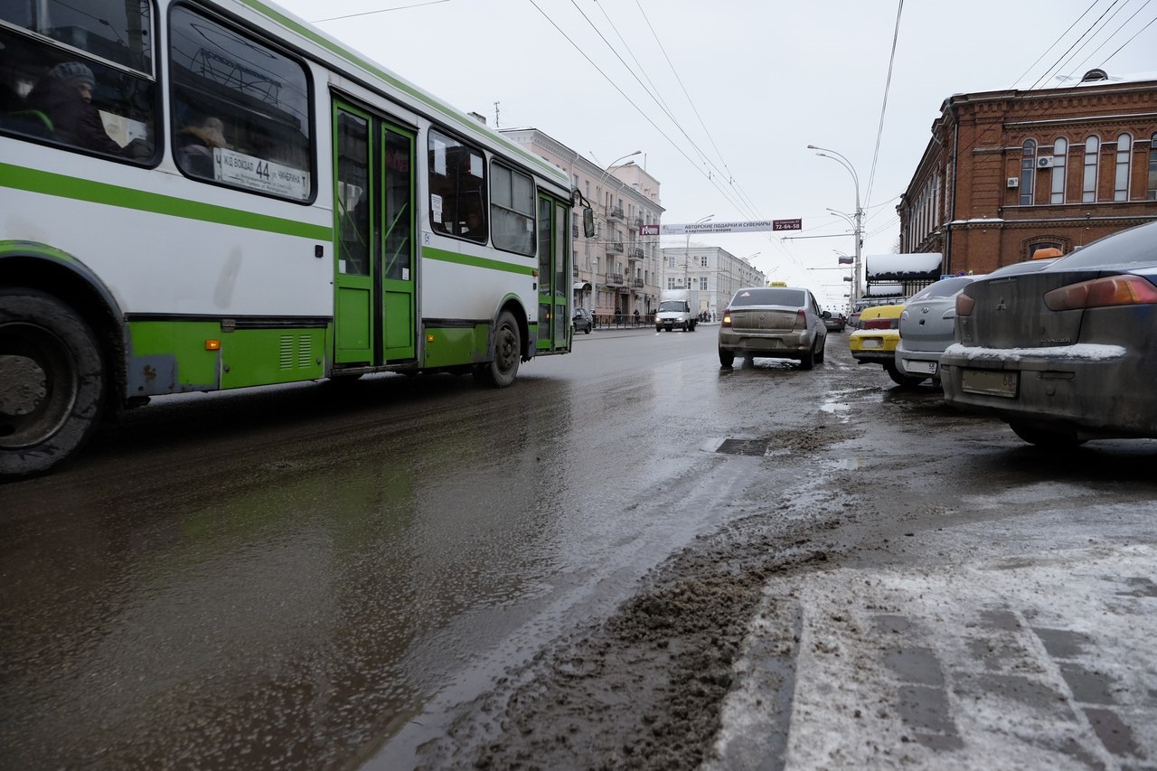 Без права парковки: нелегальная стоянка у 