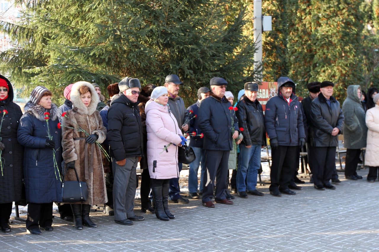 Погода сатинка тамбовской на неделю. Аллея героев Сердобск. Аллея героев Тамбов. Сатинка Тамбовская область. Население Сатинка Тамбовская область.