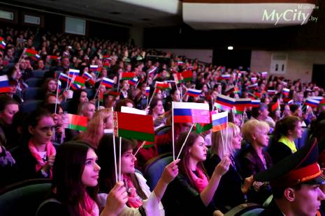 Знания тамбовских школьников по русскому языку и литературе оценят на международной олимпиаде