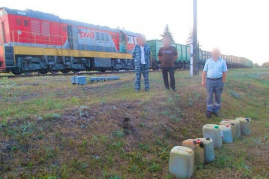 В Тамбове с тепловоза пытались похитить 165 литров топлива