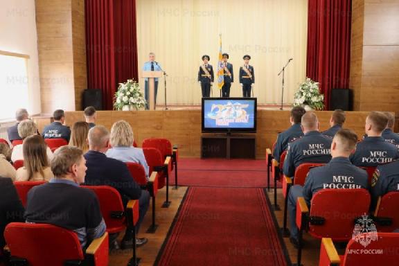 В региональном ГУ МЧС отметили 375-летие пожарной охраны России
