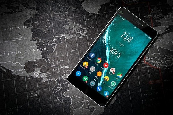 Россияне не спешат переходить на отечественное программное обеспечение для смартфонов