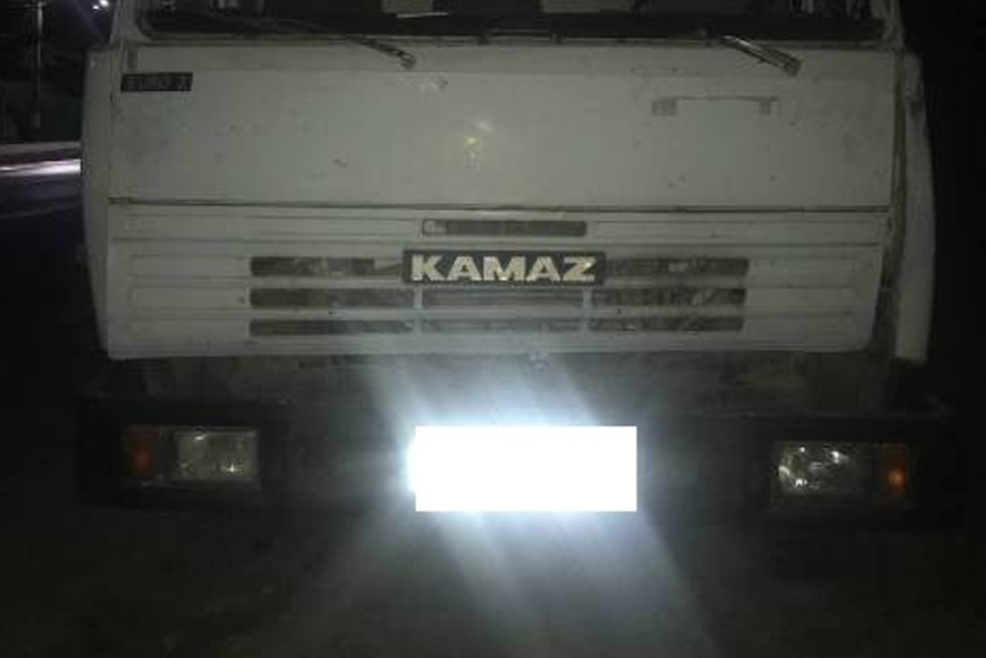 В Тамбовской области выпавшая из КамАЗа свёкла повредила два автомобиля