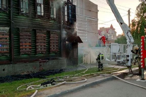 Подозреваемого в поджоге двух домов в престижной части Тамбова заключили под стражу