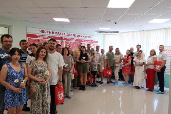 На Тамбовской областной станции переливания крови чествовали семьи доноров