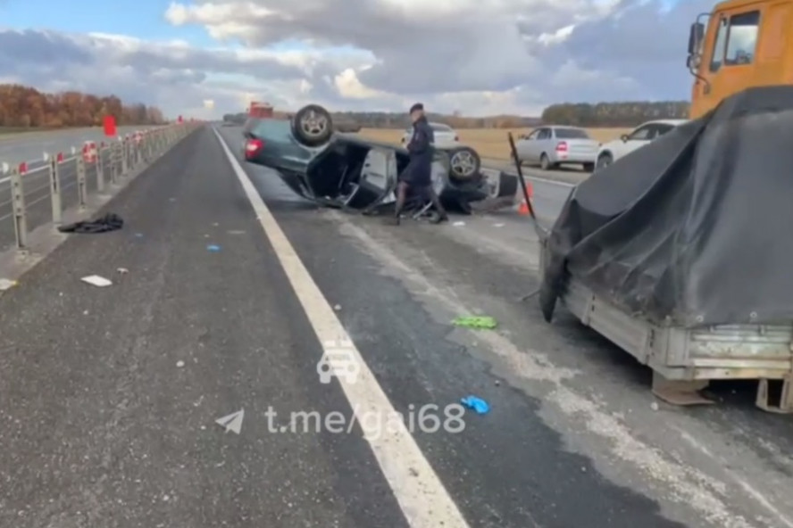 После ДТП в Мичуринском округе два человека попали в больницу в тяжёлом состоянии