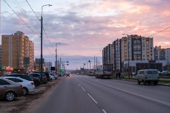 На ряде улиц в Тамбове хотят запретить стоянку большегрузов
