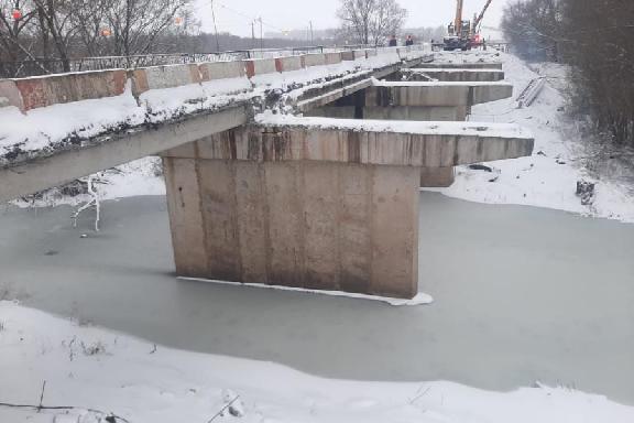 В Тамбовской области с моста через реку Ирку демонтировали пролёты