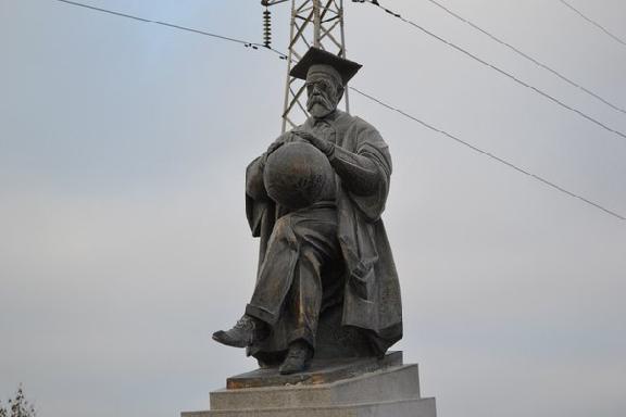 В Тамбовской области утвердили план празднования 155-летия Владимира Вернадского