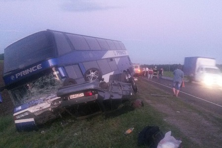 Дагестанский автобус попал в дтп