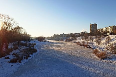 Ночной обзор: пожар на АЭС, спрос на загородные дома, замена европейских брендов