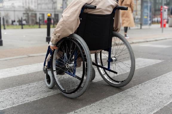 В Тамбове прокуратура через суд потребовала устранить нарушение жилищных прав инвалида