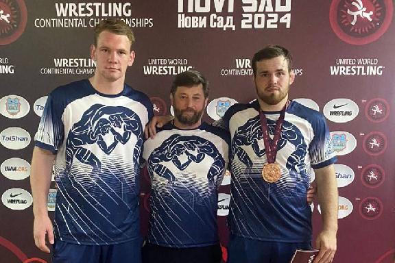 Тамбовский борец Максим Аверин стал бронзовым призером Первенства Европы