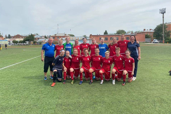 Женская команда "Академии футбола" участвует в турнире в Волгограде
