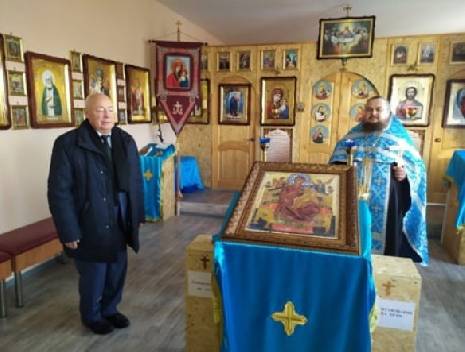 Казанскому храму подарили копию чудотворной иконы Божией Матери