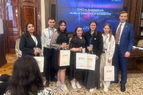 Проект команды студентки Тамбовского филиала Президентской академии стал призером на Съезде студенческих научных обществ