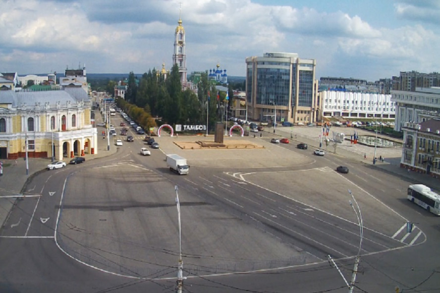 В Тамбове в День флага ограничат движение транспорта на Интернациональной