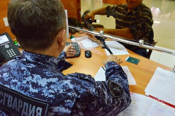 Тамбовские росгвардейцы за неделю проверили более 70 владельцев оружия
