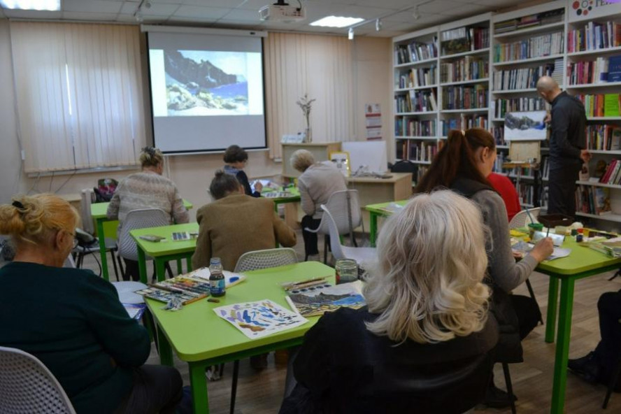 В Тамбове провели мастер-класс "Каждый может рисовать"