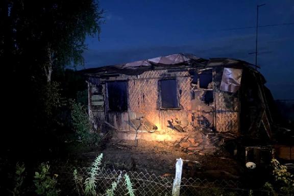 При пожаре в Ржаксинском округе погибли три человека