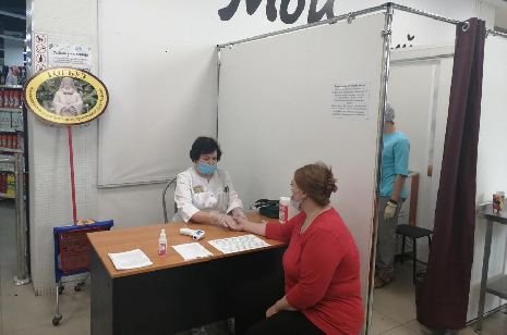 В тамбовских торговых центрах оборудовали пункты вакцинации против коронавируса