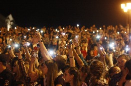 24 июня на площади Музыки прошло грандиозное празднование Дня молодежи. 