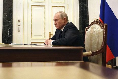 Владимир Путин подписал указ о дополнительных мерах валютного регулирования