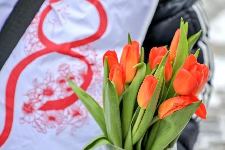 В Международный женский день тамбовчанкам будут дарить цветы