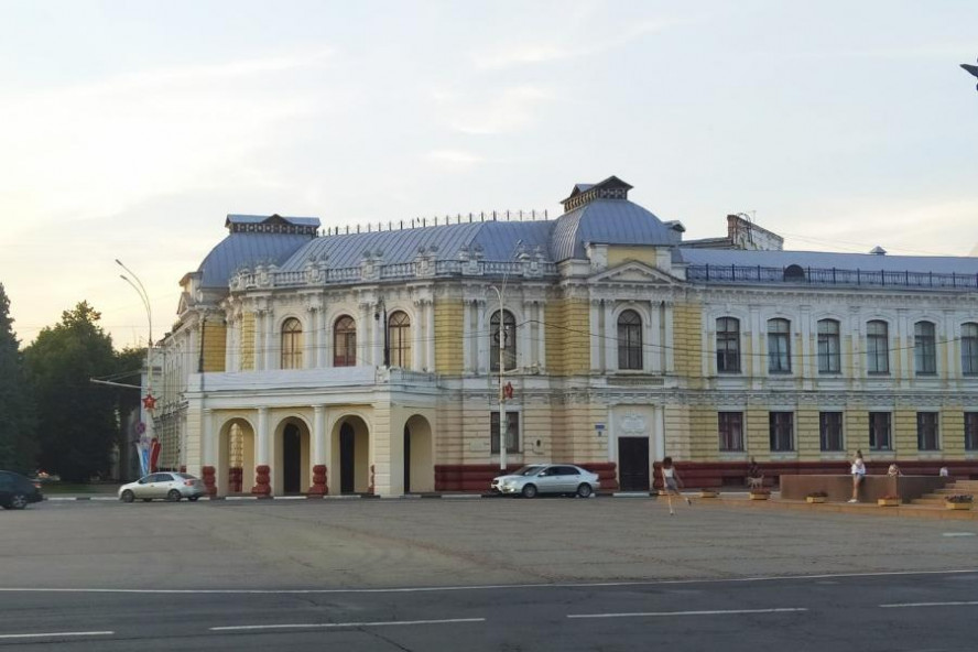 В ноябре Тамбовский драмтеатр покажет премьеру трагикомедии "Страсти по Торчалову" 